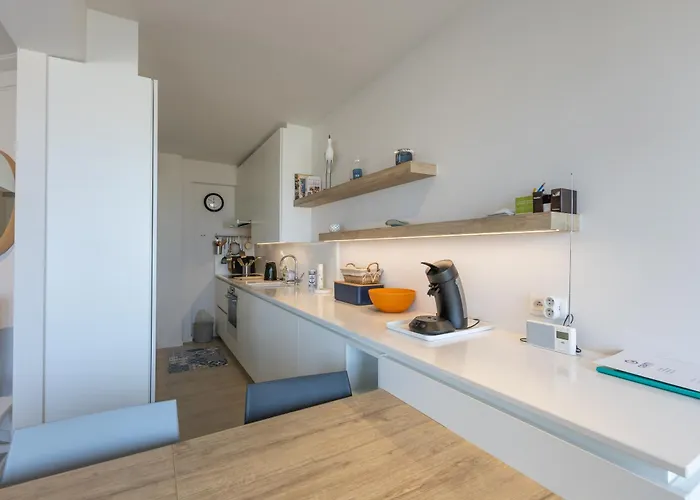 Lecomte - Westhinder Apartment